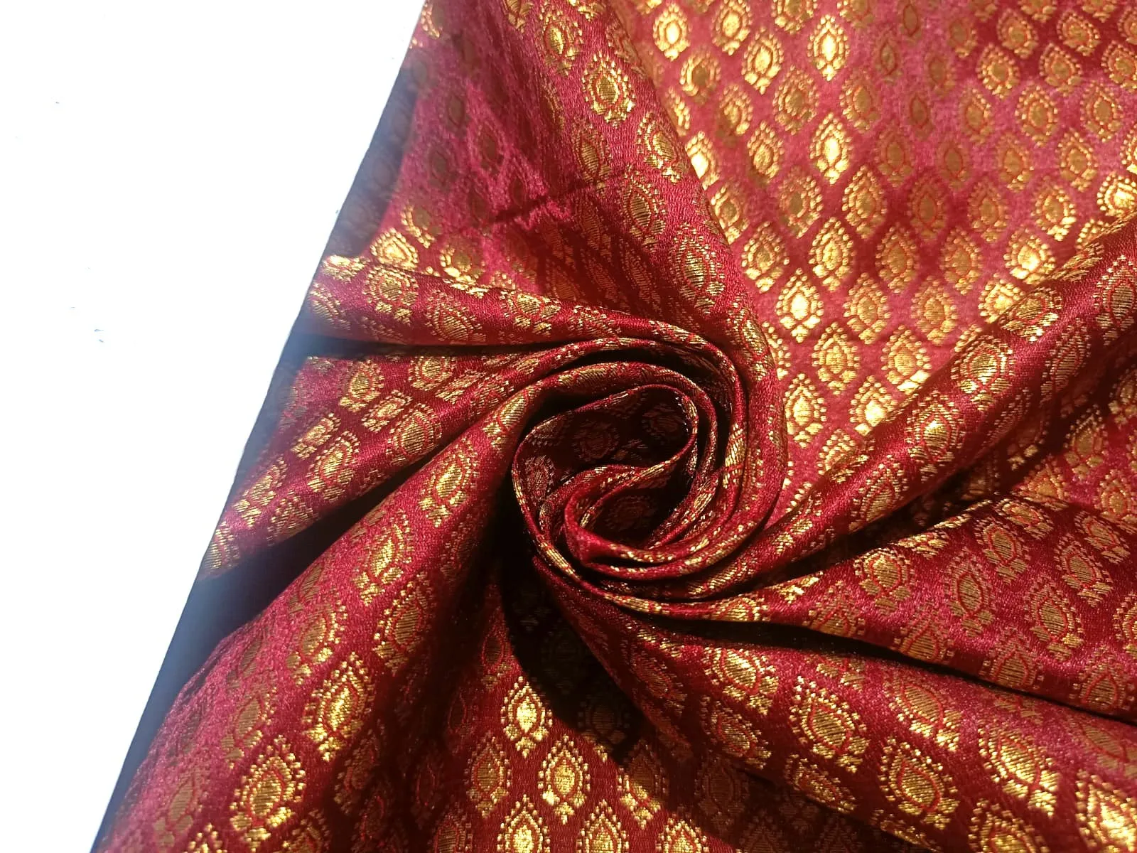 Brocade fabric LEAF MOTIF with  metallic GOLD 44" wide available in 3 colors BRO889A [peacock green/wine/blood red]