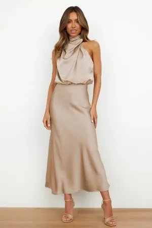 Celest I Long dress with halter neck