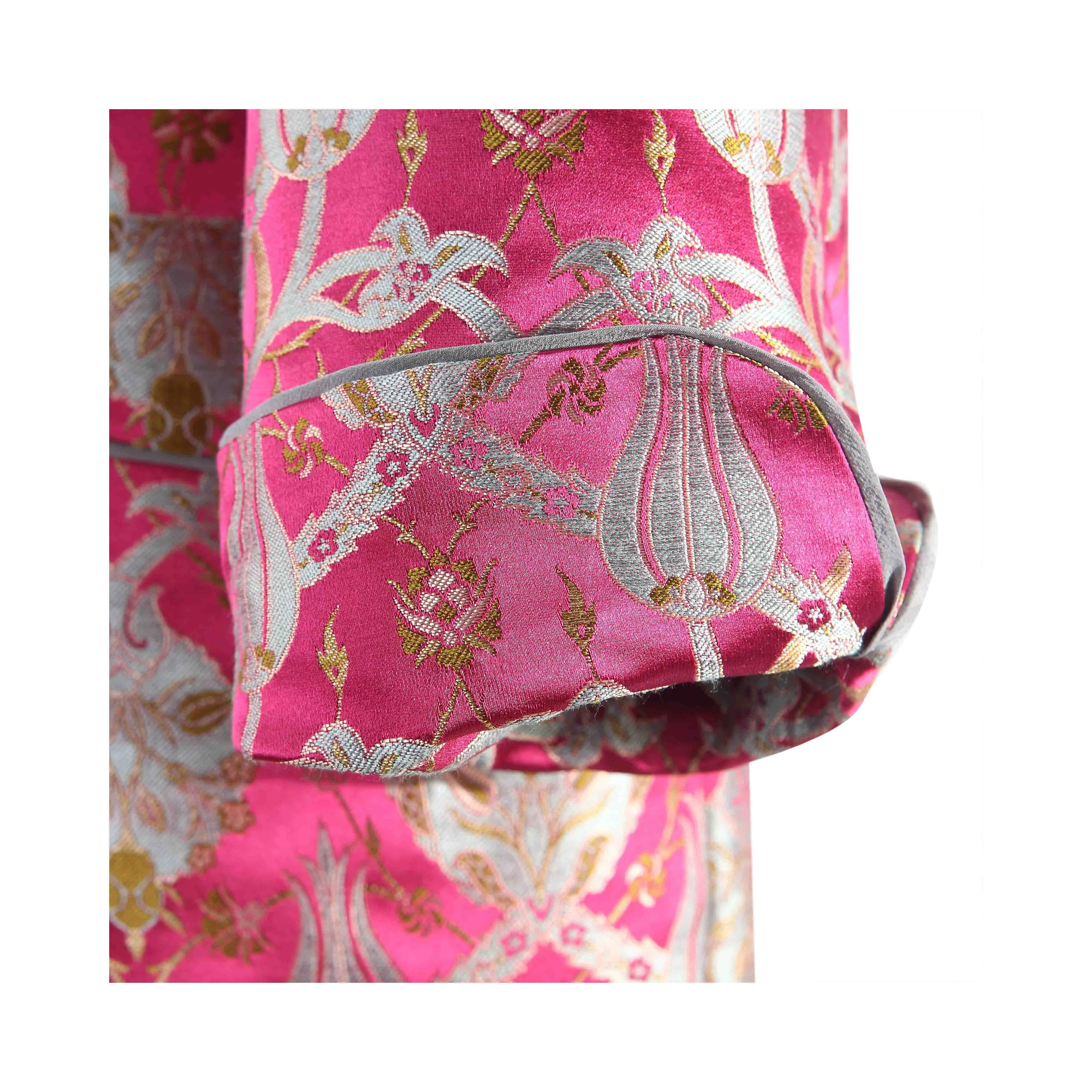 Dressing Gown in Amina