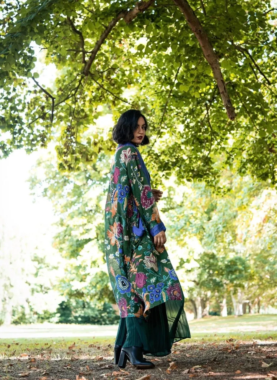Flower Vase Green Gown | One Hundred Stars