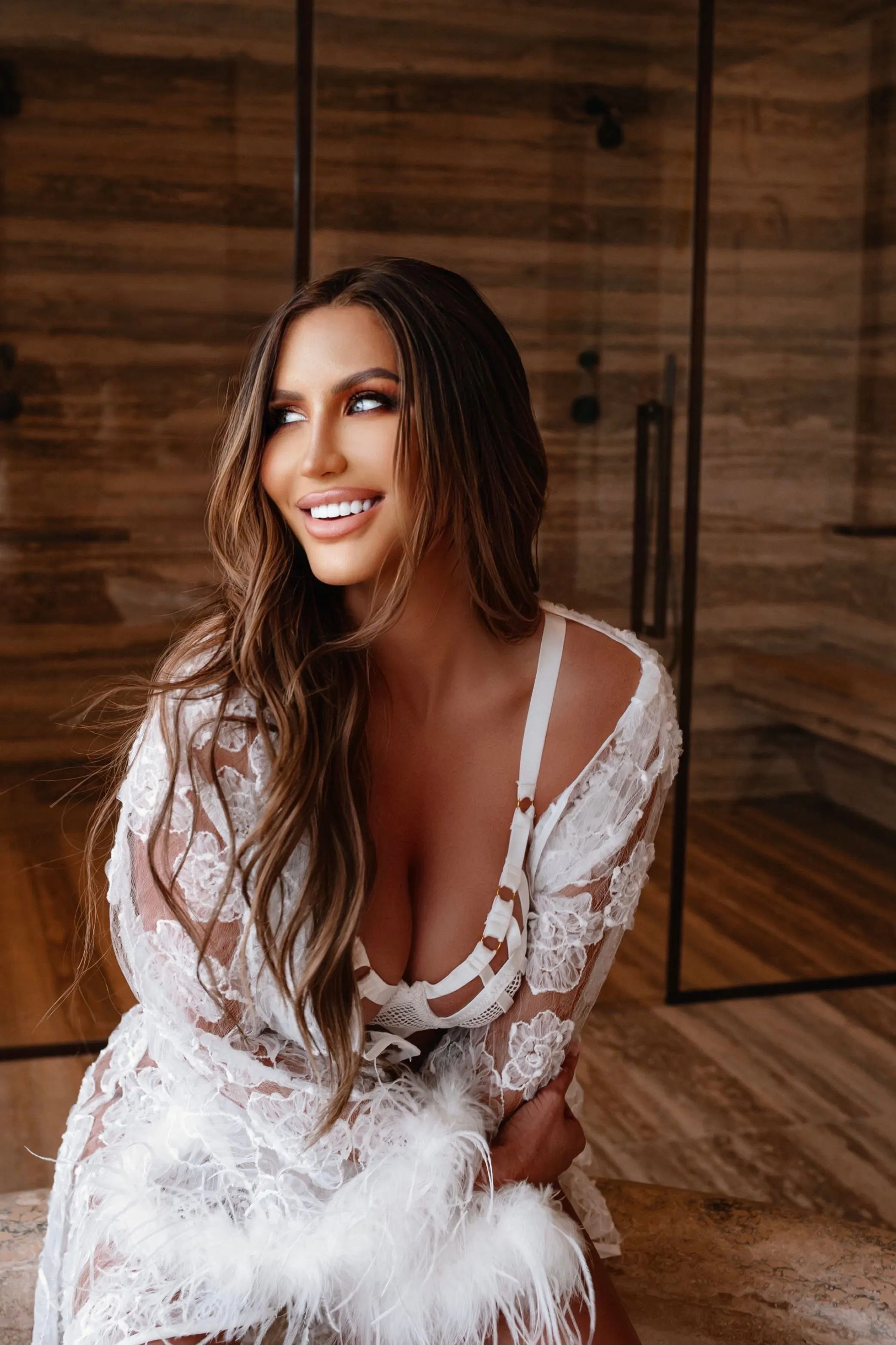 Luxury SIMONE Lace Bridal Robe
