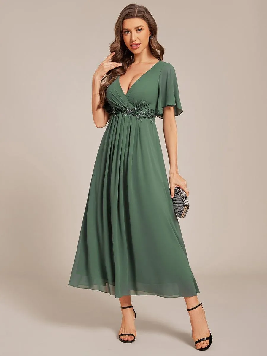 Short Sleeve V Neck Knee Length Mother of the Bride Dress
