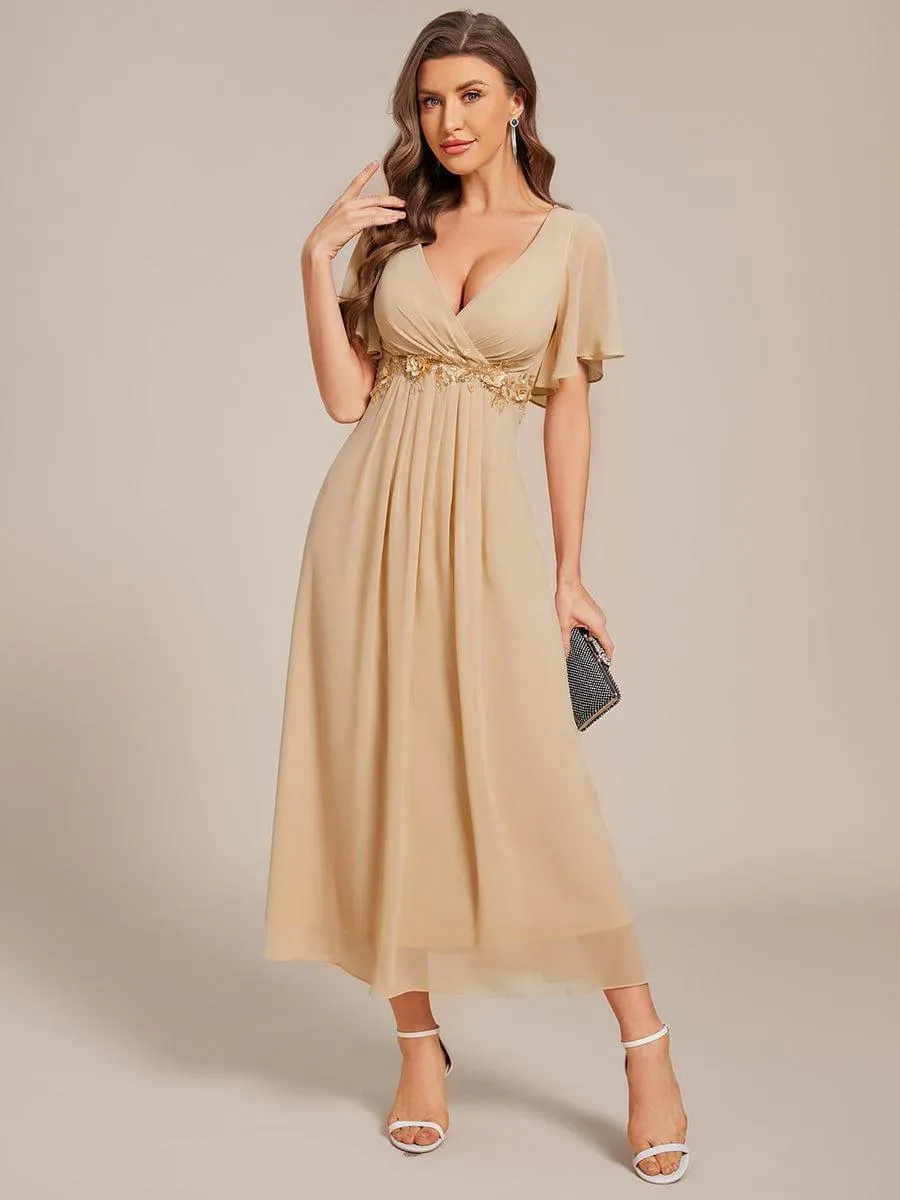 Short Sleeve V Neck Knee Length Mother of the Bride Dress