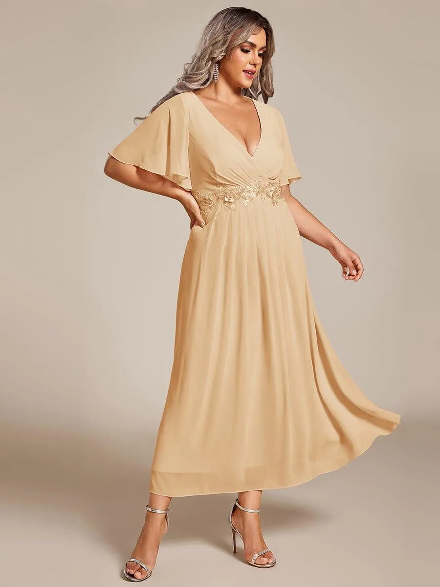 Short Sleeve V Neck Knee Length Mother of the Bride Dress