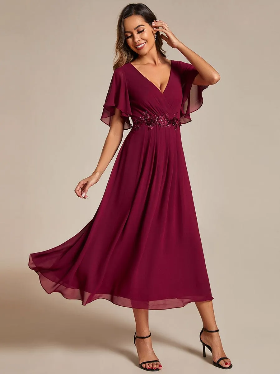 Short Sleeve V Neck Knee Length Mother of the Bride Dress