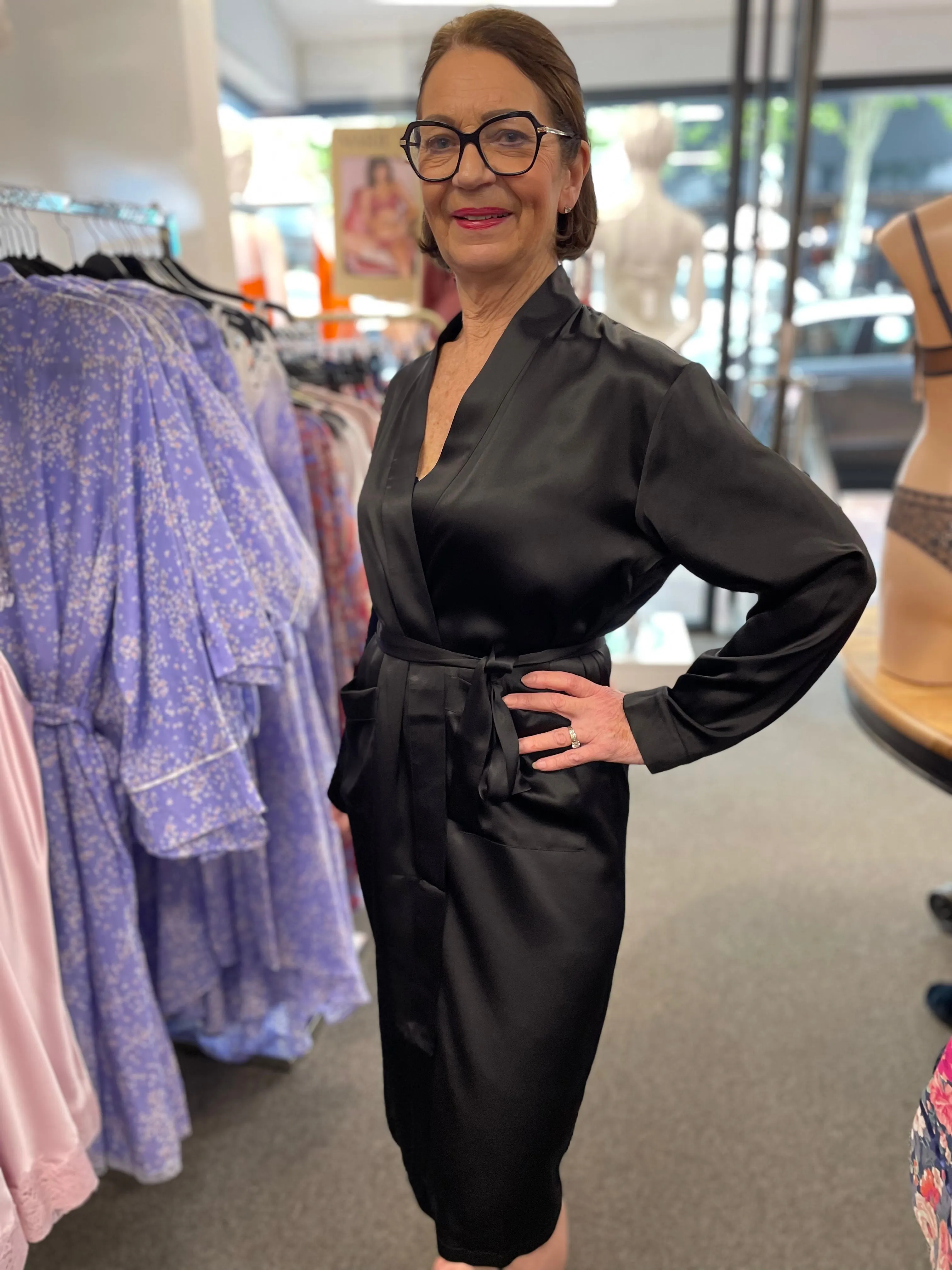 Silk Magnolia - Pure Silk Dressing Gown | Black