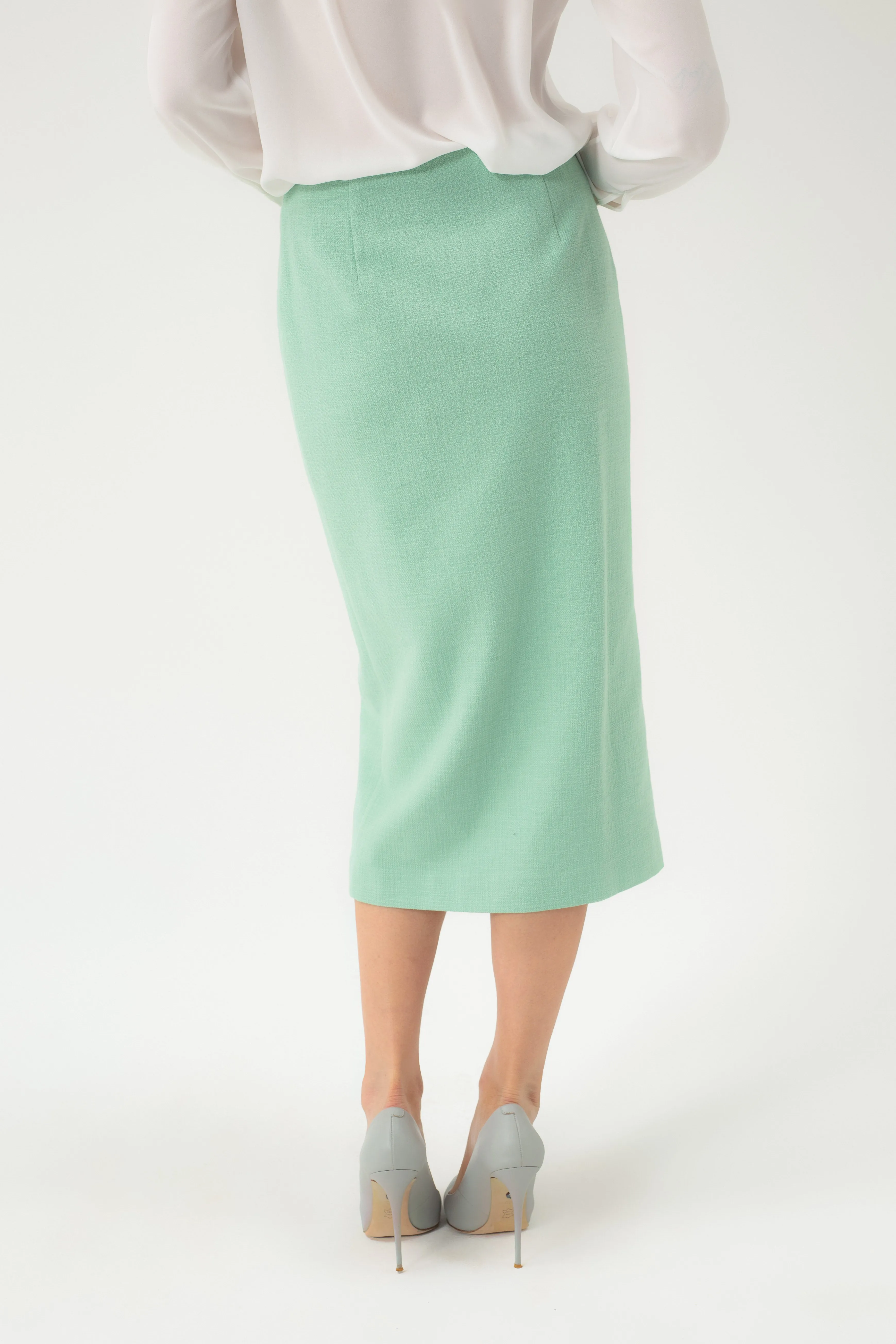 STRAIGHT SILHOUETTE MINT MIDI SKIRT
